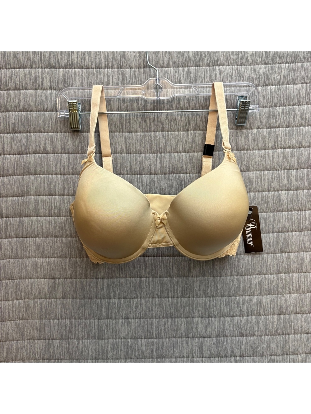 Paramour Gorgeous 32G Beige Nude Lace Trim Bra NWT